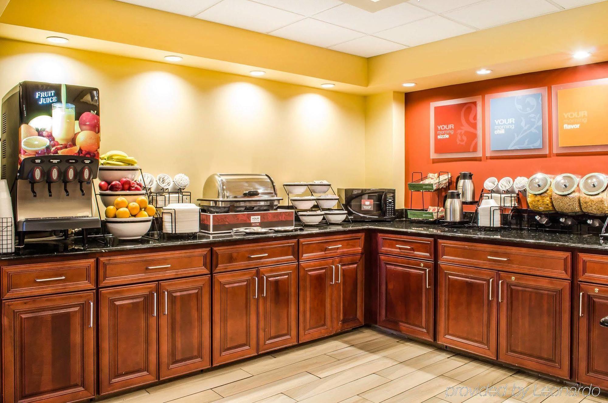 La Quinta By Wyndham New Cumberland - Harrisburg Hotel Exterior photo